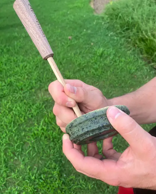 How to use a turkey pot call.
